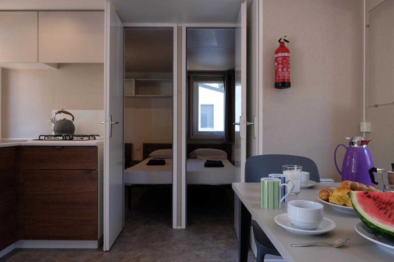 Happy Camp Mobile Homes In Camping Village La Masseria Gallipoli Exterior foto